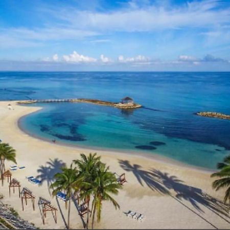 Luxury Villa Sleeps 6, Beach Access, 몬테고 베이 외부 사진