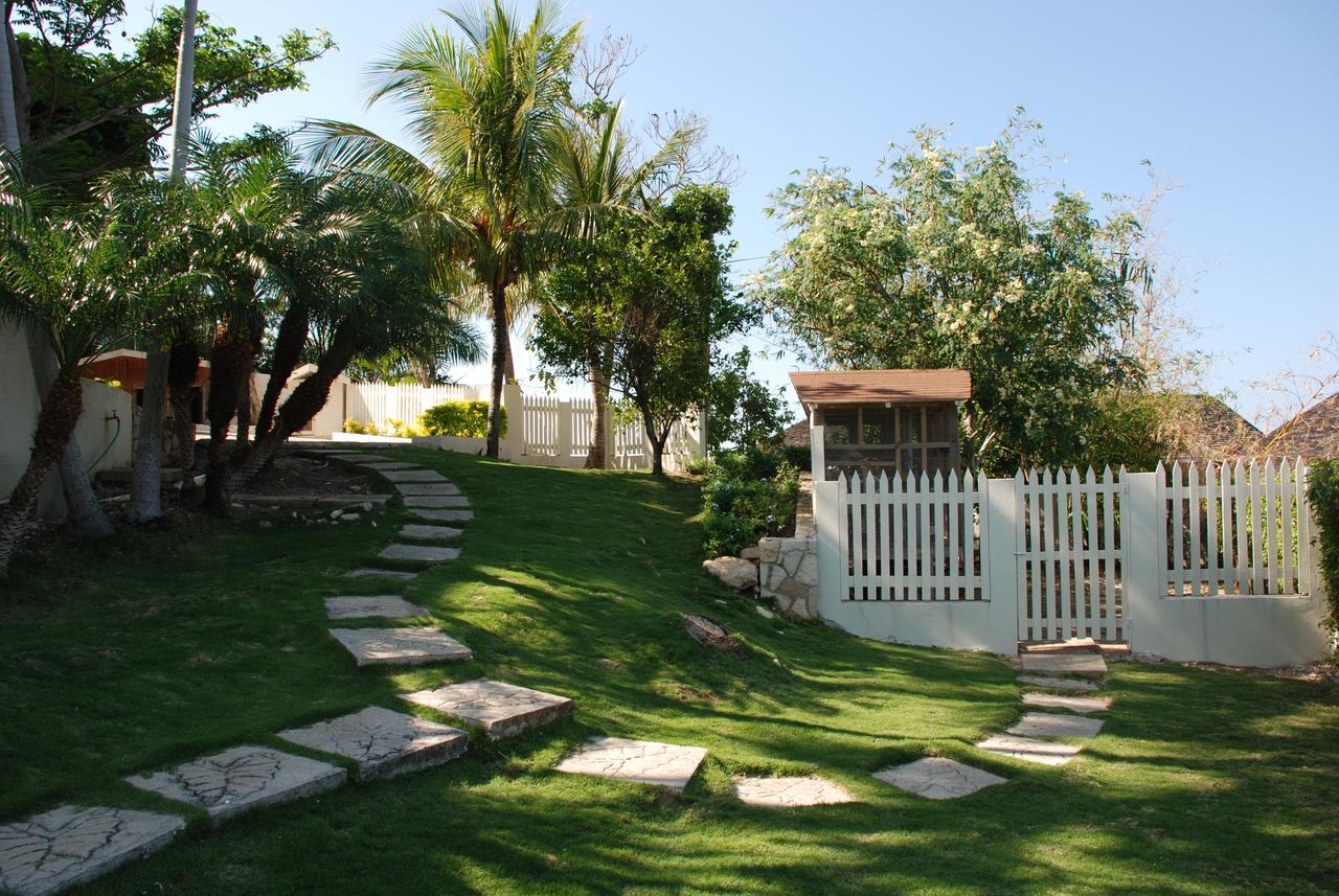 Luxury Villa Sleeps 6, Beach Access, 몬테고 베이 외부 사진