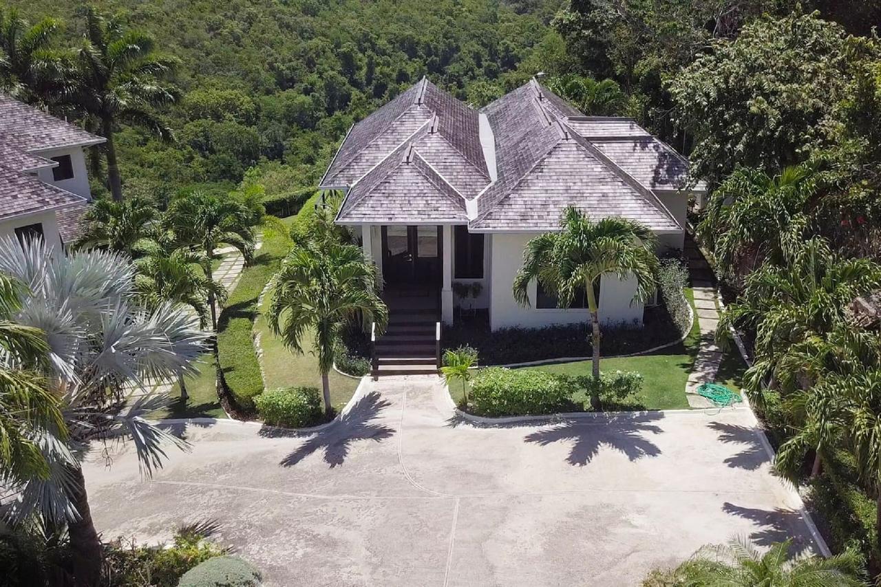 Luxury Villa Sleeps 6, Beach Access, 몬테고 베이 외부 사진